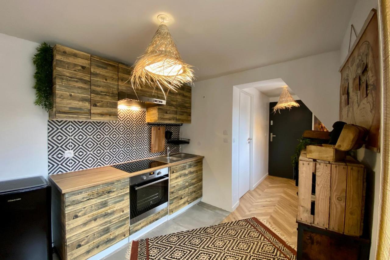 L'Expedition - Best Keys - Experience Unique - Deco Immersive - Lit Queen Size & Canape Convertible - Centre Ville - Netflix & Wifi Illimite - Check-In Autonome - Parking Gratuit Villeneuve-sur-Yonne Exteriör bild