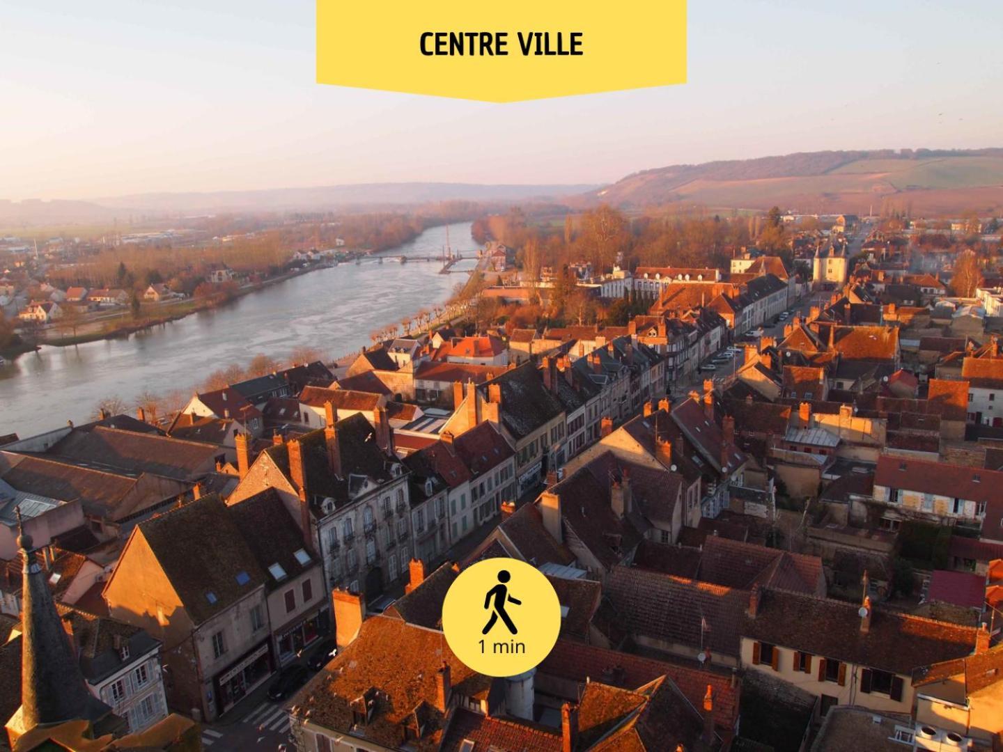 L'Expedition - Best Keys - Experience Unique - Deco Immersive - Lit Queen Size & Canape Convertible - Centre Ville - Netflix & Wifi Illimite - Check-In Autonome - Parking Gratuit Villeneuve-sur-Yonne Exteriör bild